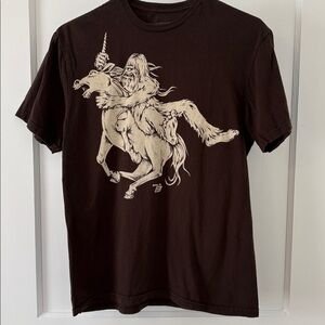 Ames Bros Bigfoot vs Unicorn Graphic Tee Brown Size M Sasquatch "Believe"